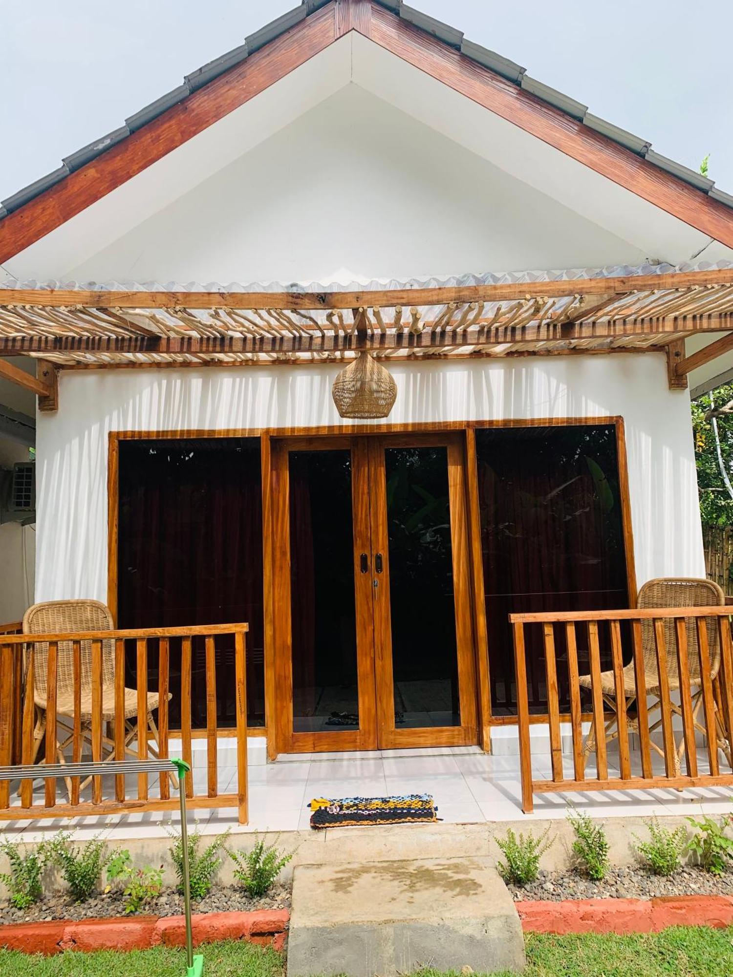 Anjani Larva Cottage - Homestay And Eatery Senaru Exterior foto