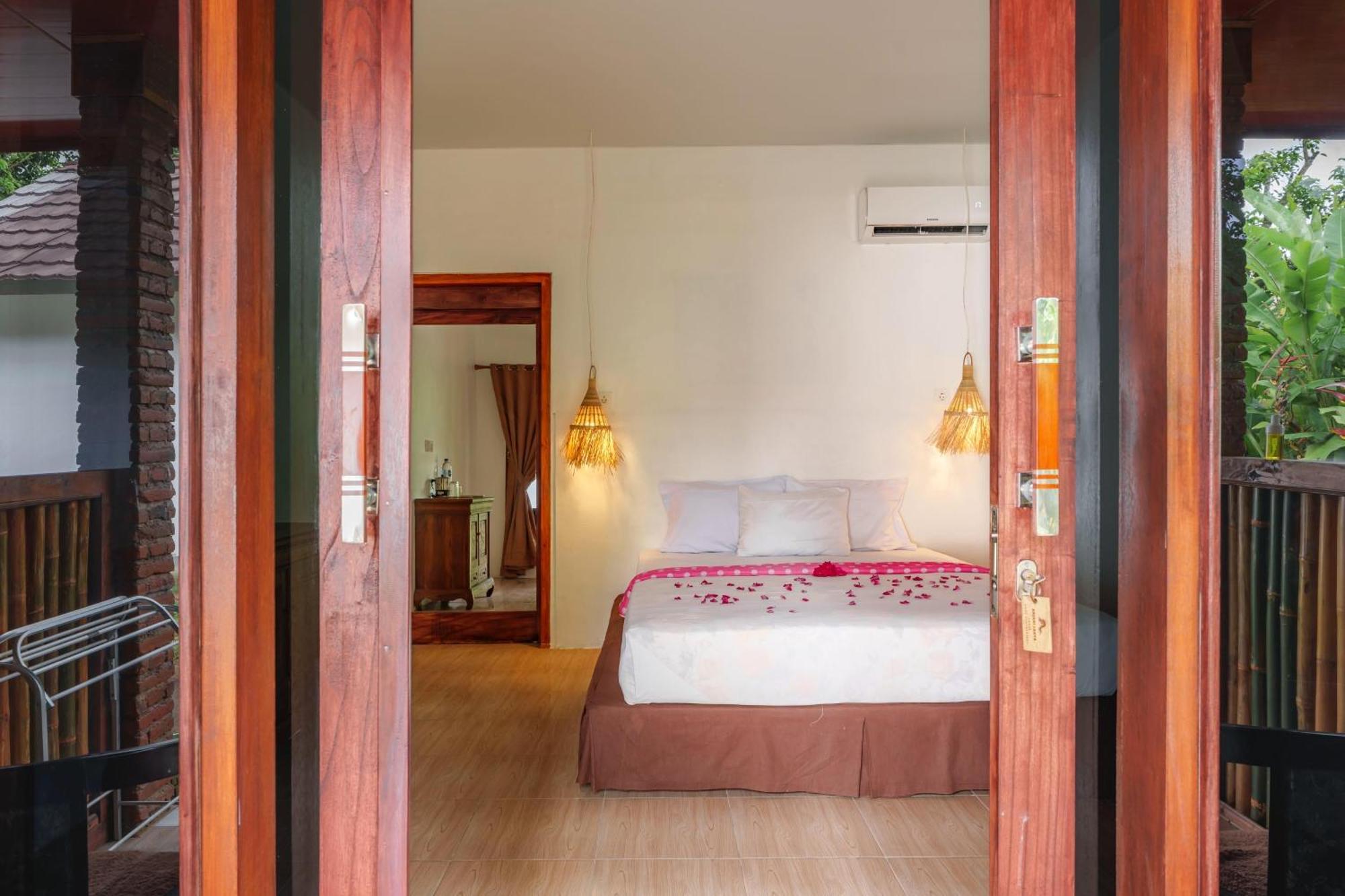 Anjani Larva Cottage - Homestay And Eatery Senaru Exterior foto